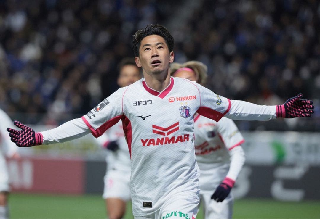 ♦︎新品♦︎8香川XLサイズセレッソ大阪ユニフォーム