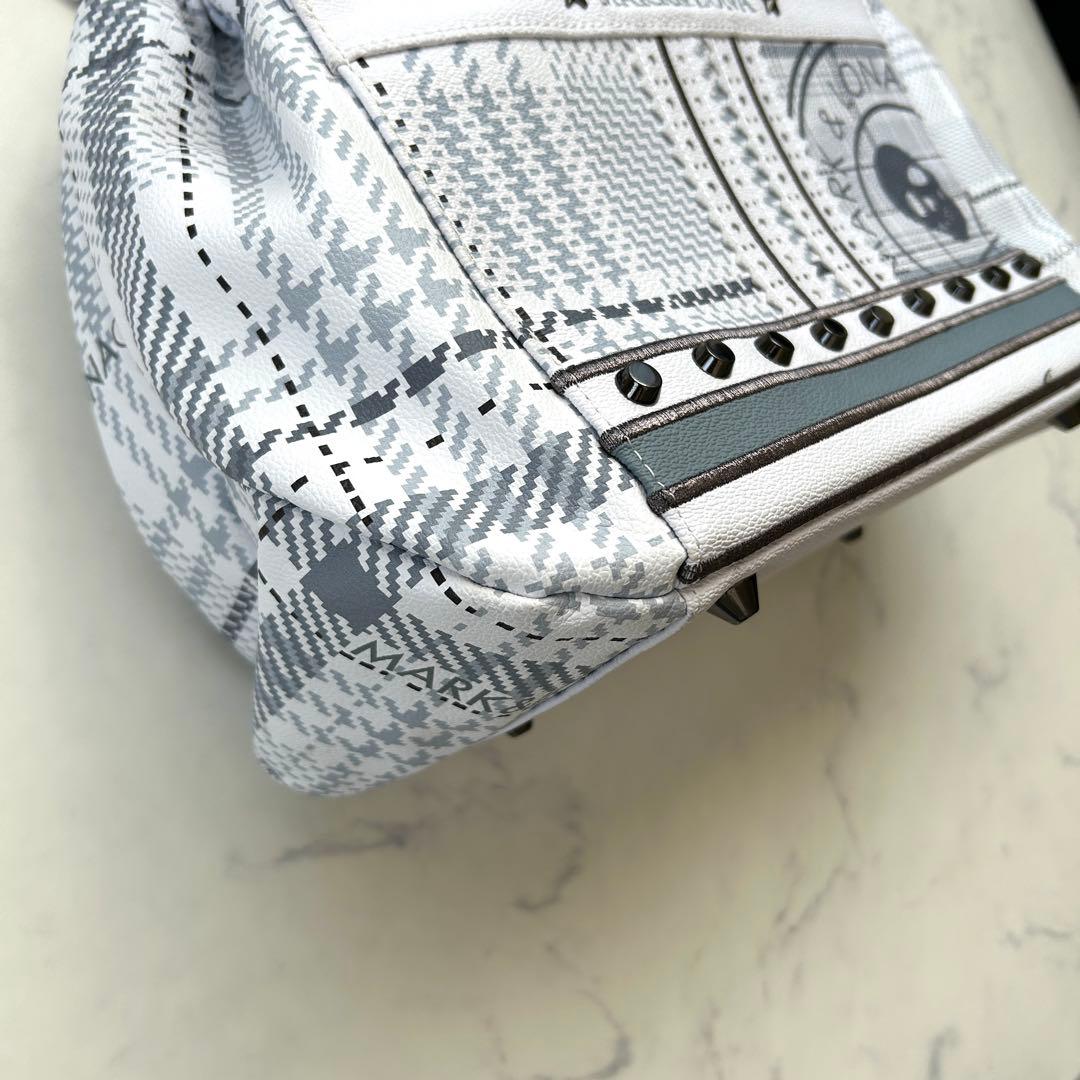 完売品 マークアンドロナ 2024年モデル カートバック レザー ホワイト