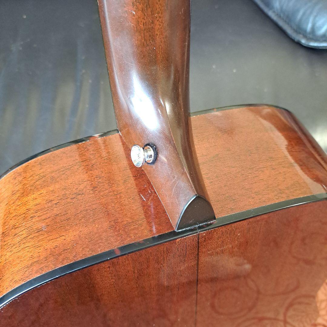 Martin D18 マーティン