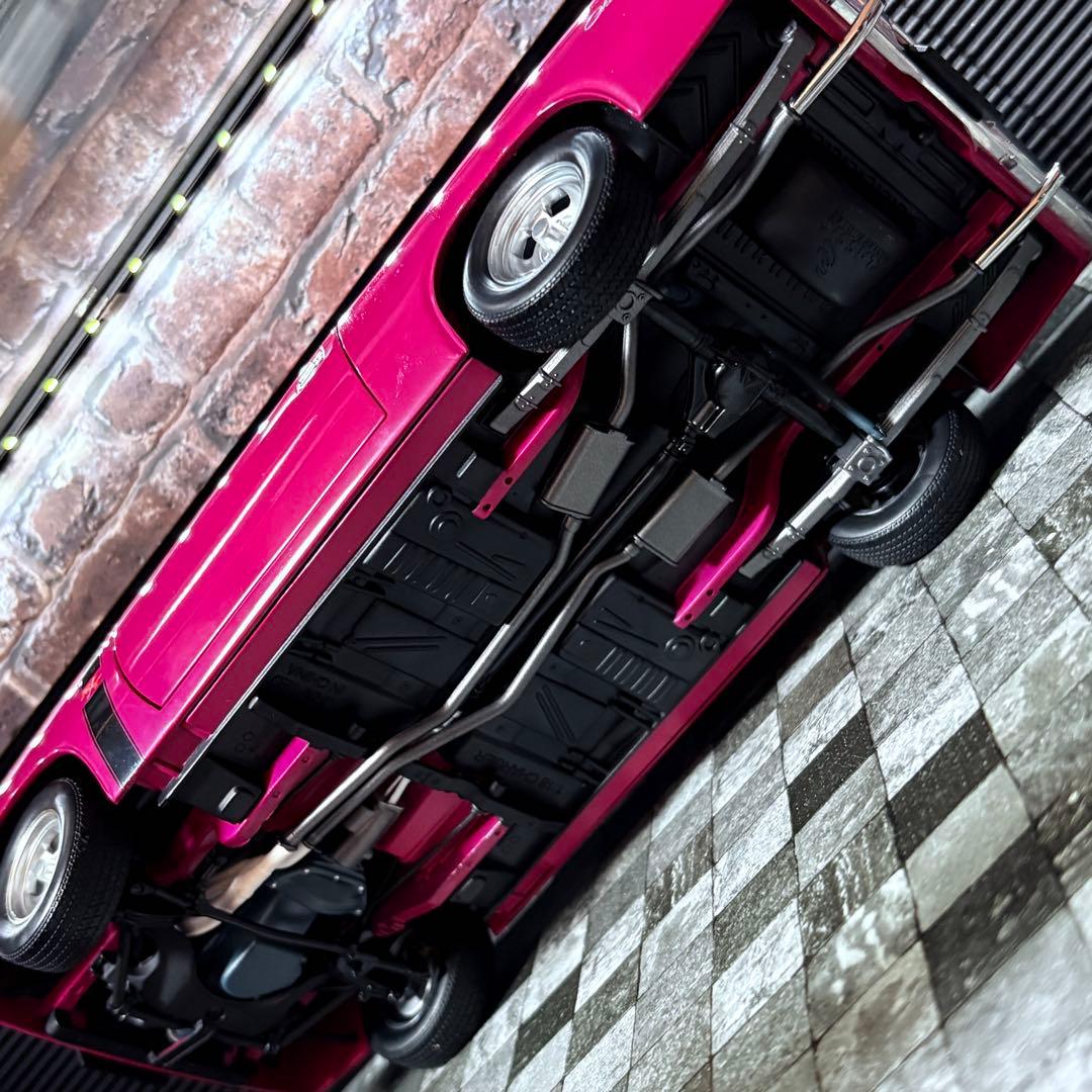 1/18 CC クライスラー ヴァリアント E38 R/T チャージャー