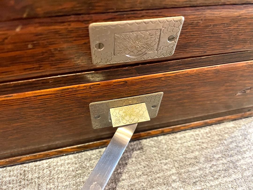 木製　薬籠　 和製　アンティーク　楢　薬箱　レトロ　古民具　引き出し　木箱