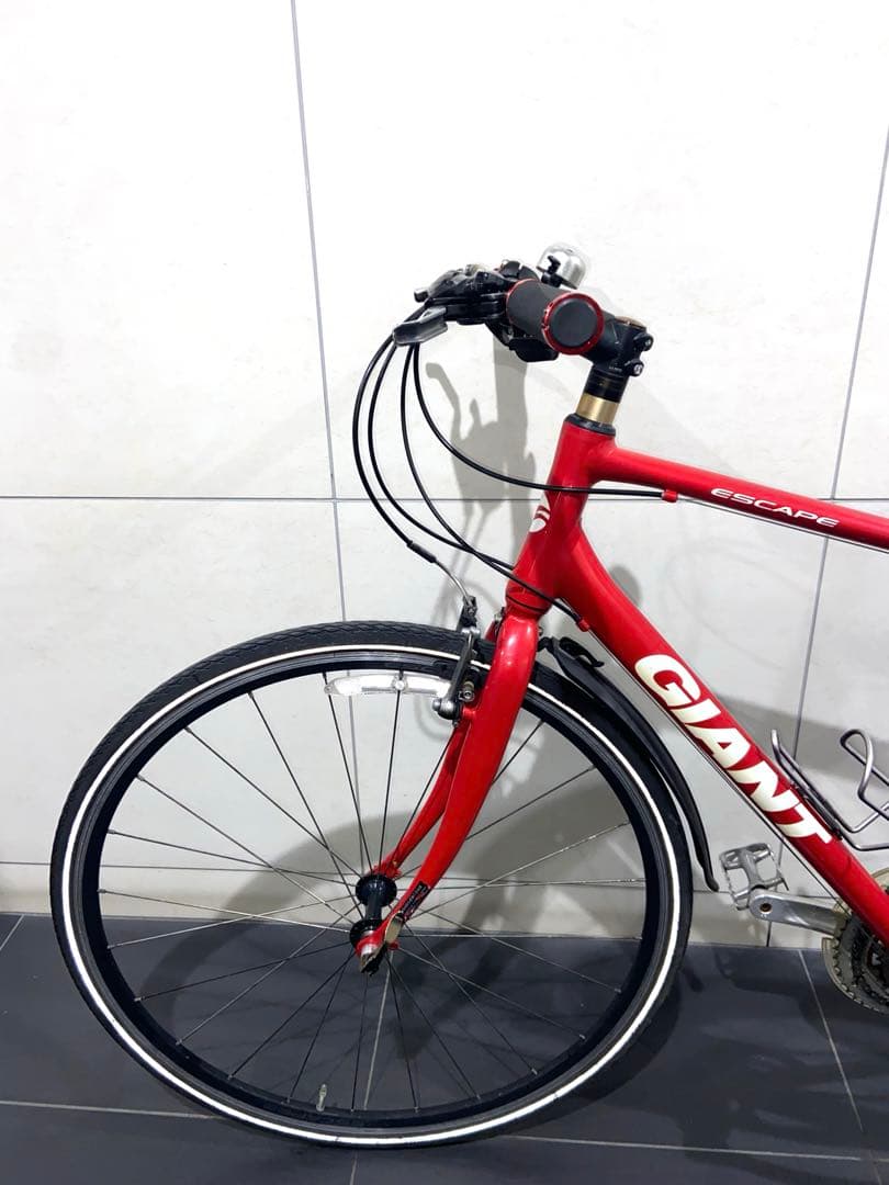 美品！GIANT escape R3クロスバイク　ジャイアント　エスケープrx3