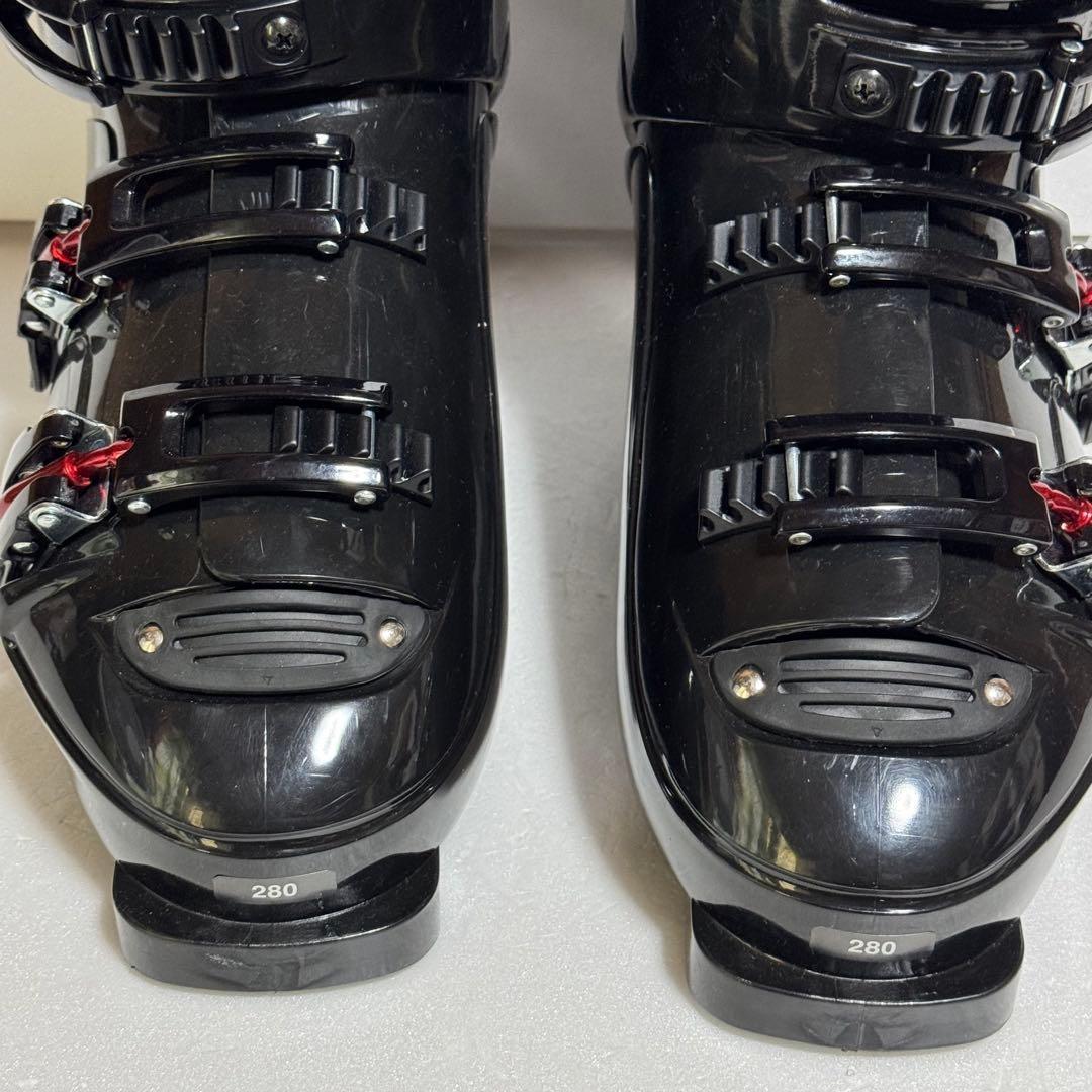 未使用28cmスキー ブーツ黒色初心者格安処分エントリー軽量モデル