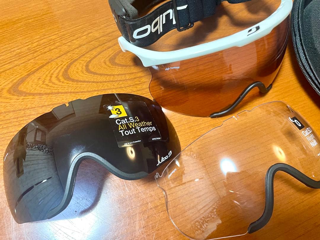スキーゴーグル レンズ3枚　付属ケース付き　バイアスロン【美品　Julbo 】