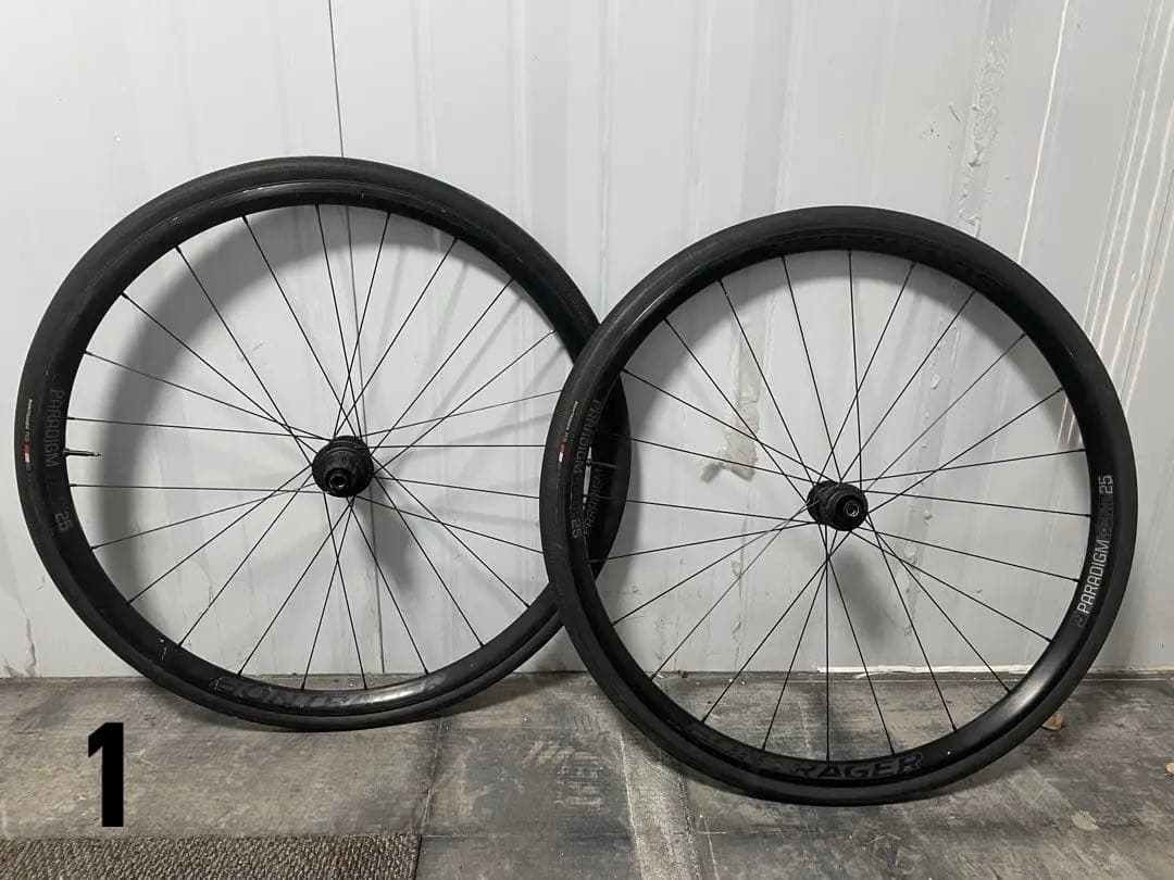 Bontrager Aeolus Pro 5 カーボンホイール 25mm幅