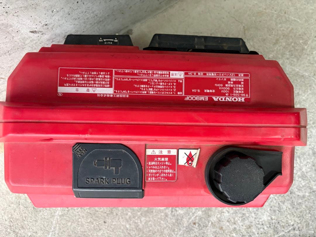 タ*ド様 HONDA EM900F ポータブル発電機　ジャンク品です‼️