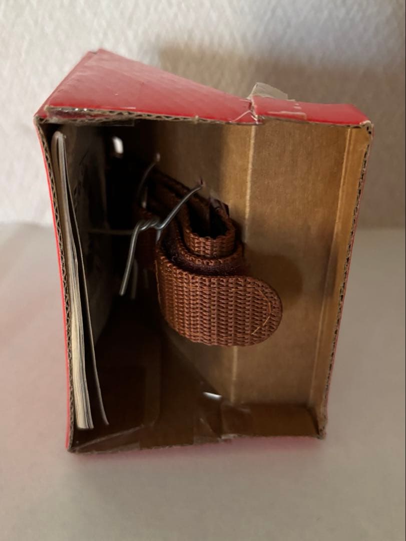 ワンピース　ログポース　ゲーム　腕時計型　新品未使用品