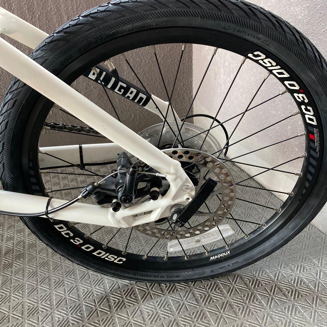 hooligan8 cannondaleキャノンデール　フーリガン　ホワイト