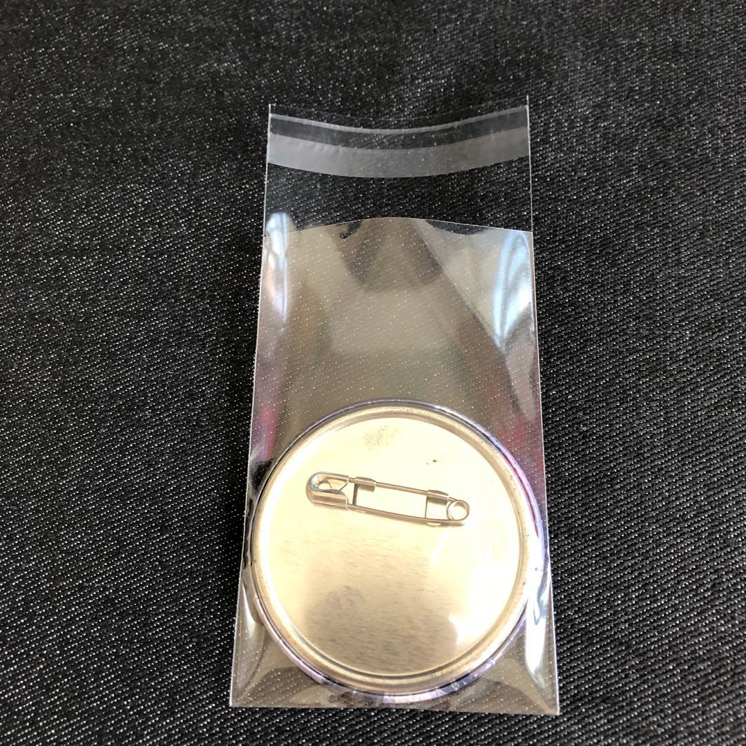 名探偵コナン まじっく快斗 怪盗キッド 黒羽快斗 バッジ 缶バッジ 場面 金庫