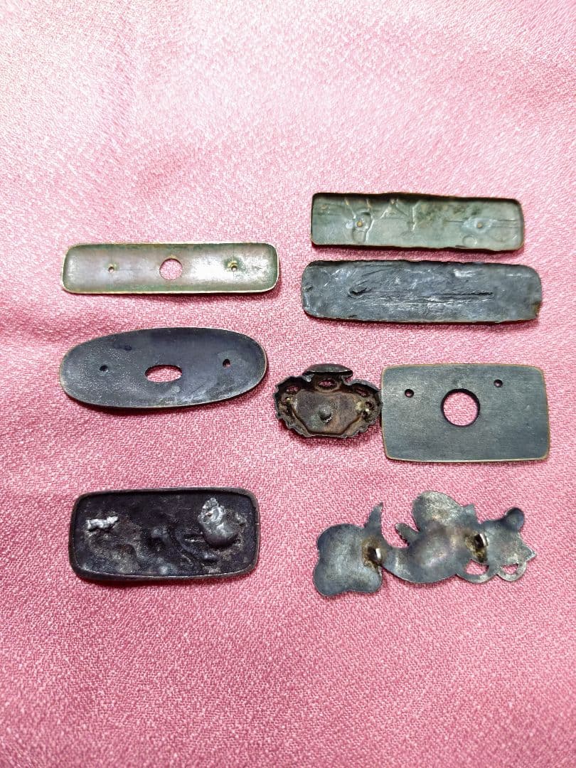 金属工芸　達磨　鯛　銀製　四分一銀　銅製 彫刻 アンティーク 工芸品