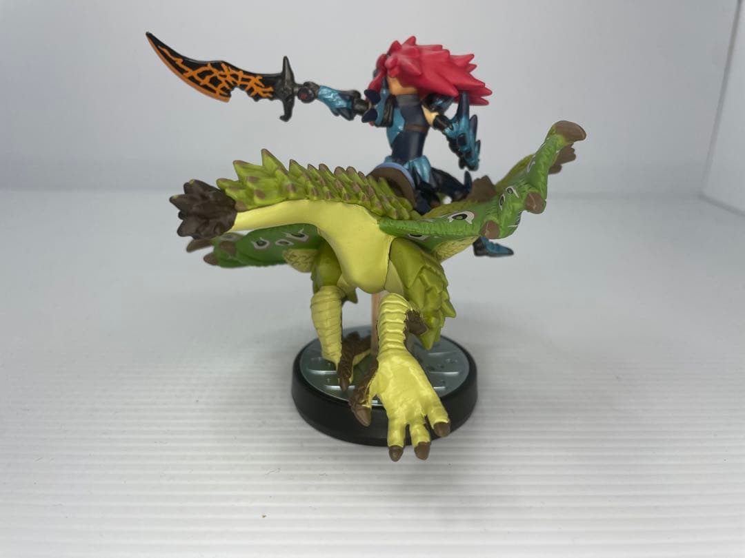 amiibo リオレイア&シュヴァル　アミーボ　モンハンストーリーズ