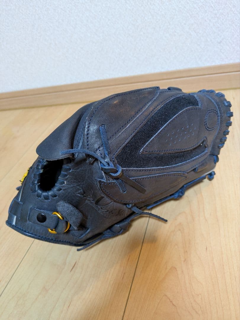 Nike 一般軟式グローブ　投手用　ナイキ　ダルビッシュモデル　絶版 野球