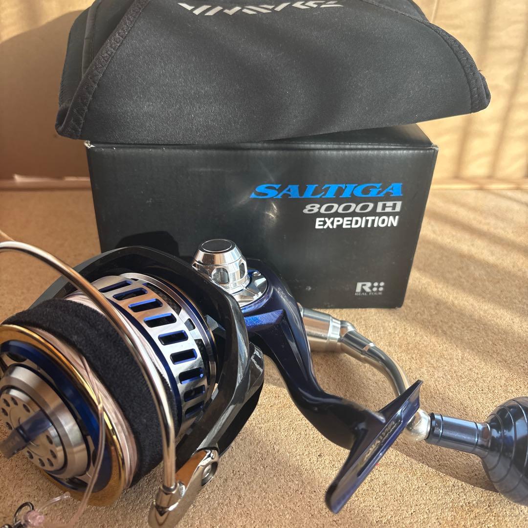 SALTIGA 8000 H スピニングリール