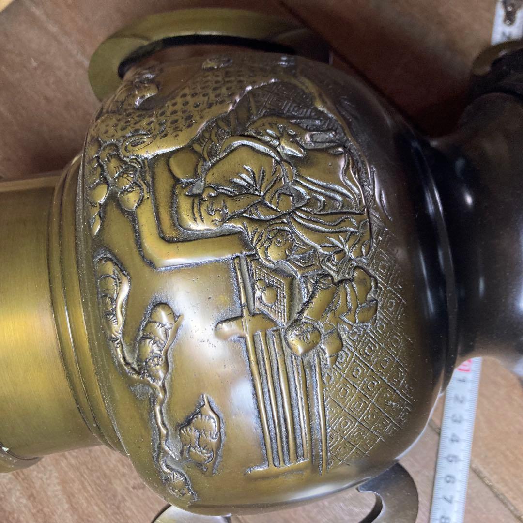 華道具　池坊　薄端　銅製花器　花入　生け花　三足　唐金製　山水　銅器　インテリア