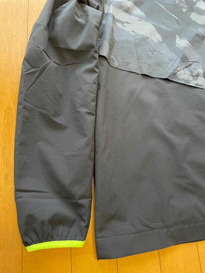 ヨネックス　70103　Mサイズ