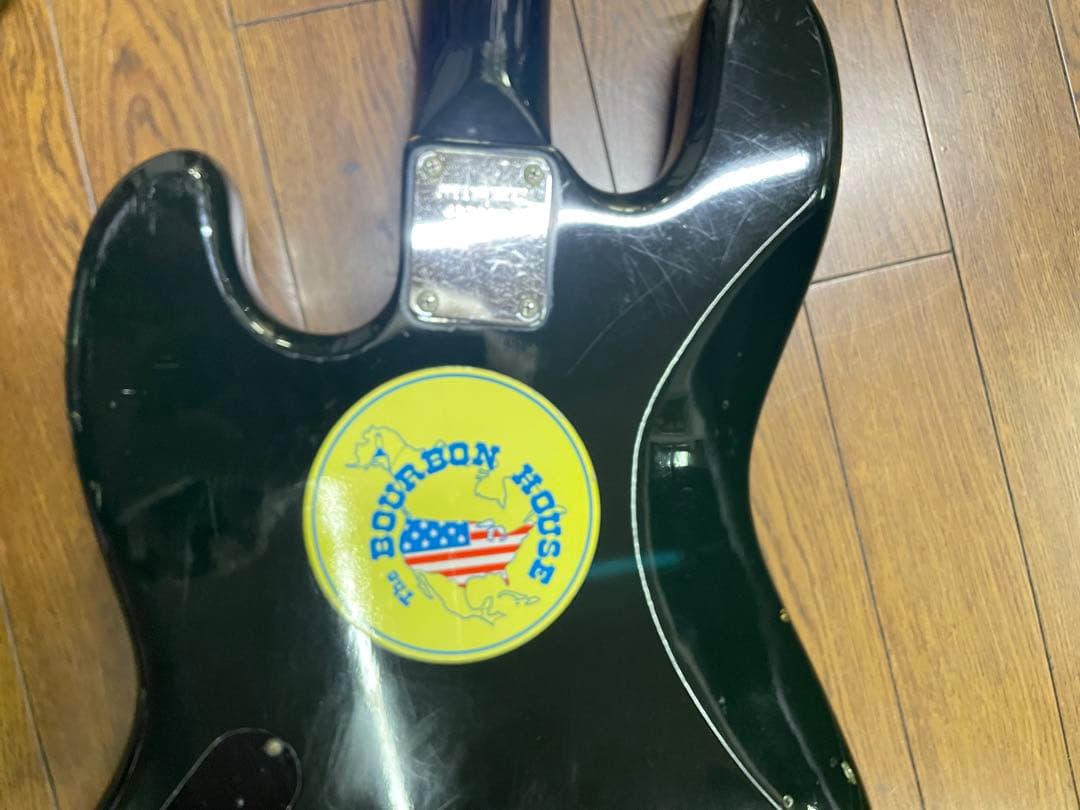 動作未確認　Fernandes Limited Edition ベース