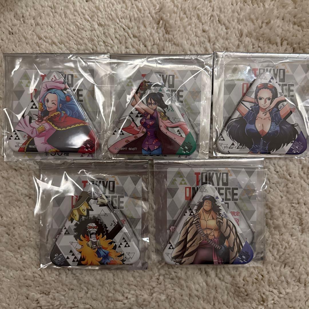 激レア　ワンピースタワー　缶バッジ　トンガリ缶バッジ