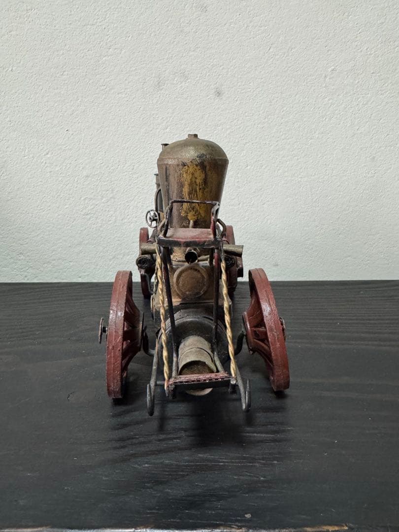 金属製蒸気機関車模型 赤黒