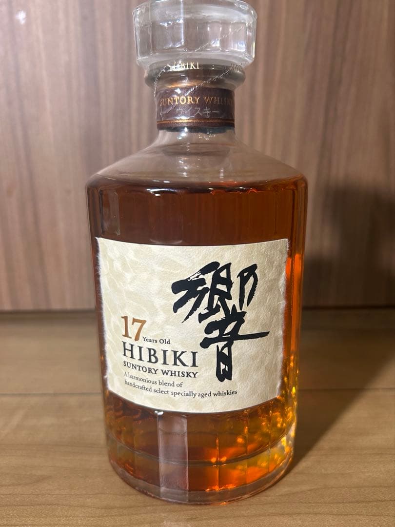 サントリー響17年 ウイスキー 箱付き