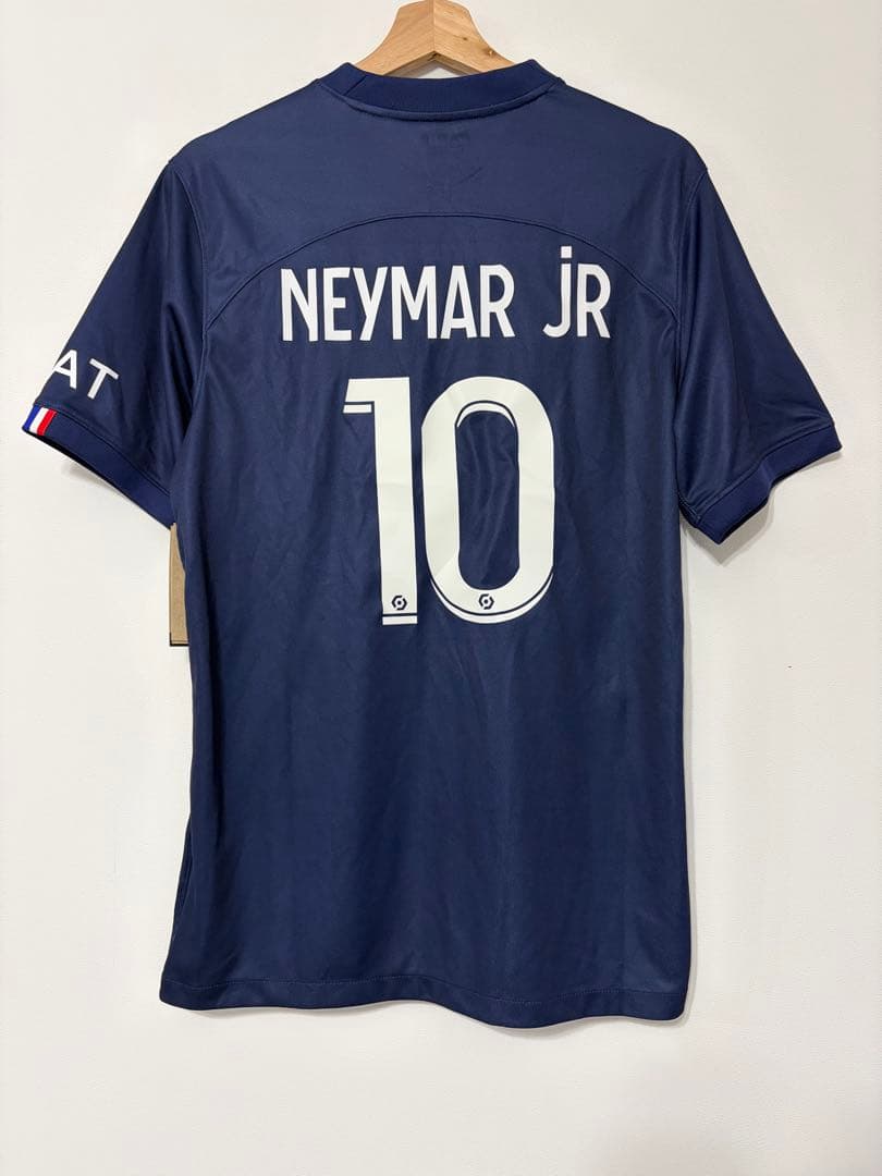 新品タグ付き】パリ・サンジェルマン　ネイマール#10