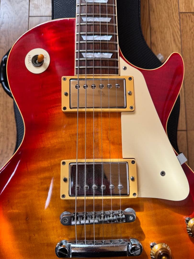 ギ*物様 Tokai LS-100 1983年製 gibson ピックアップ、ハ