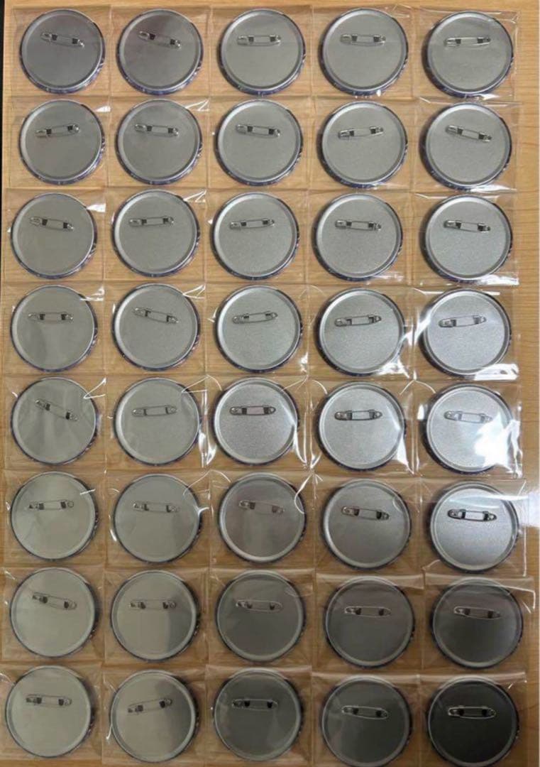 宵崎奏 プロセカ グリッター缶バッジ vol.8 B