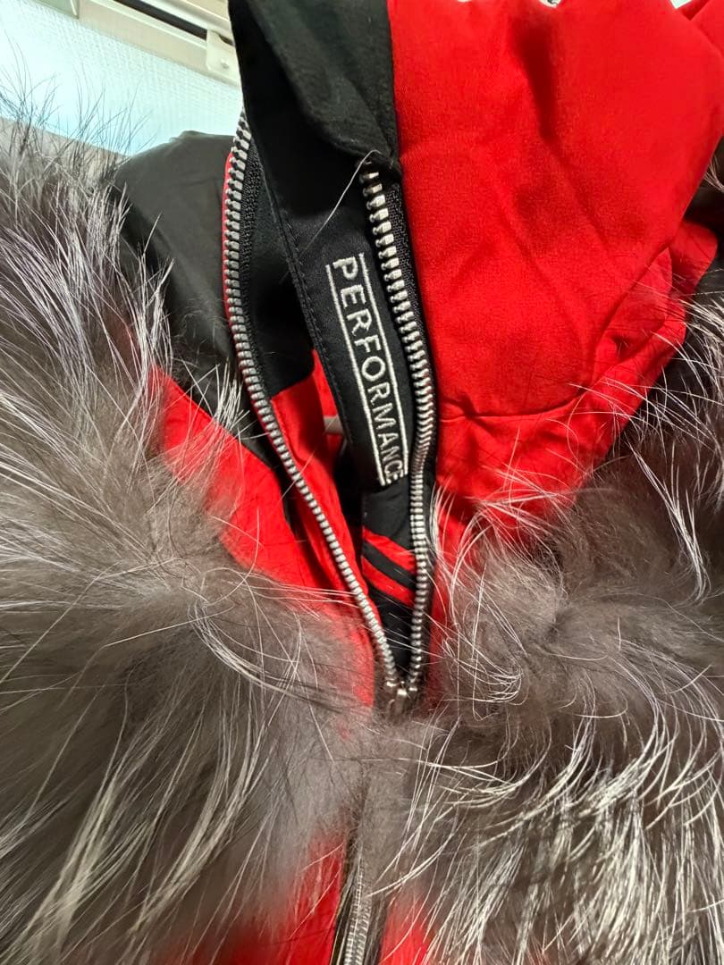 PERFORMAL スキーウェア 赤と黒