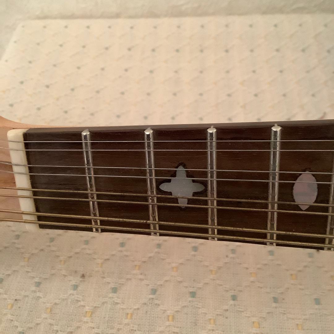 AntonioTsai エレクトリックマンドリン−8弦　ソフトケース，スタンド付