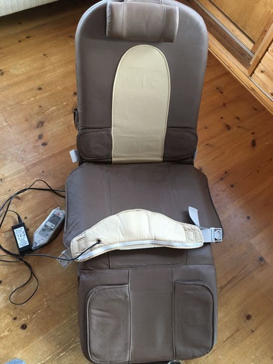 MTG骨盤ストレッチチェア　プリムアップファイン