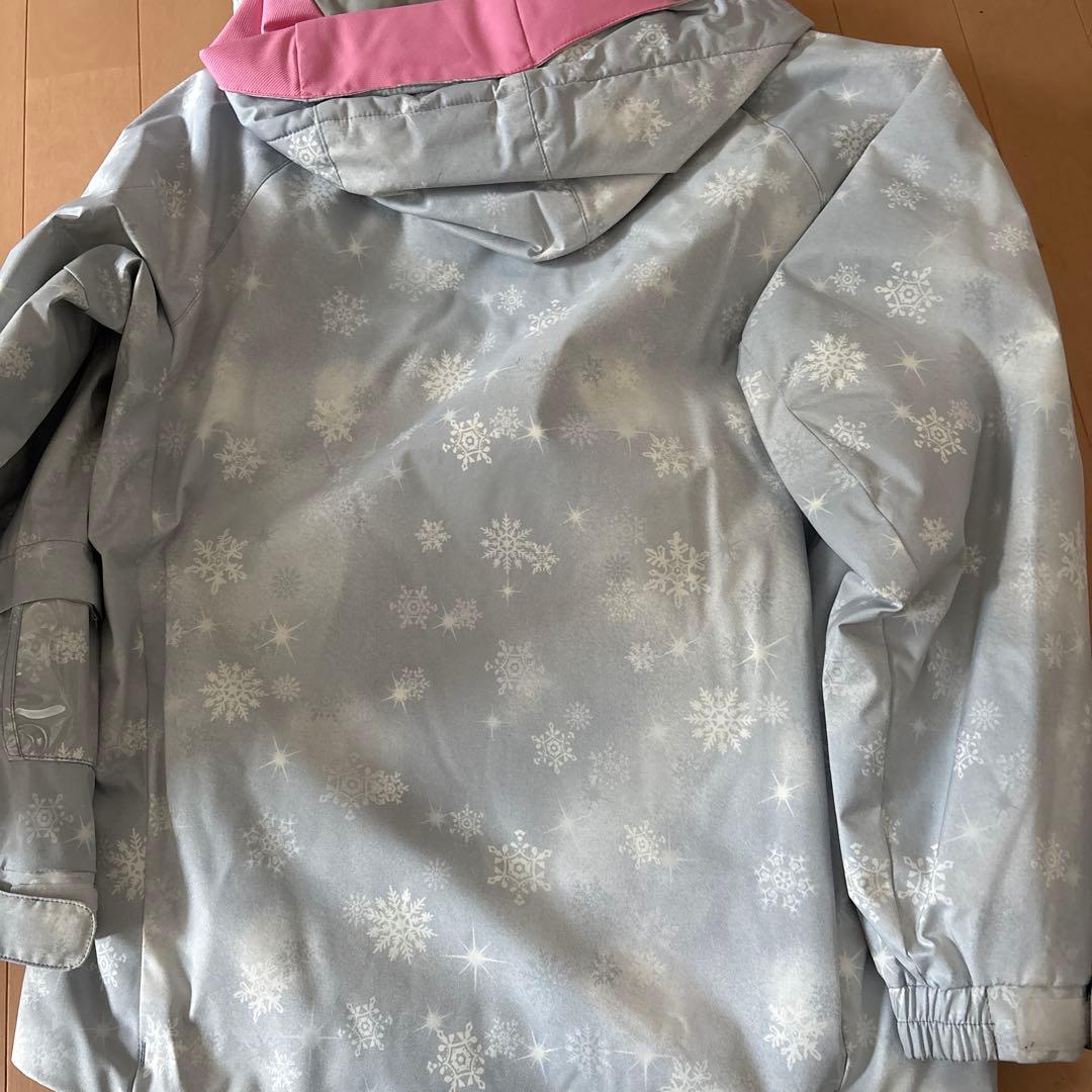 デサント　スキーウェア　150センチ　女の子　上下セット