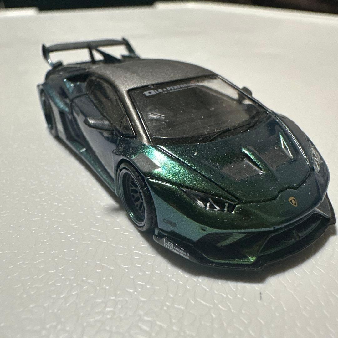 MINI GT LBWK Lamborghini Huracán ターマック