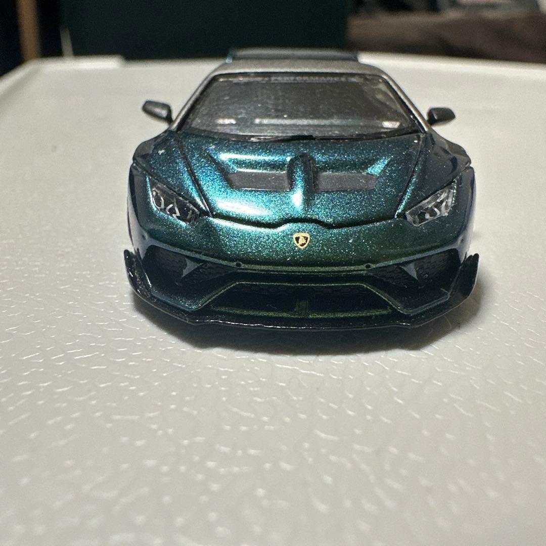 MINI GT LBWK Lamborghini Huracán ターマック