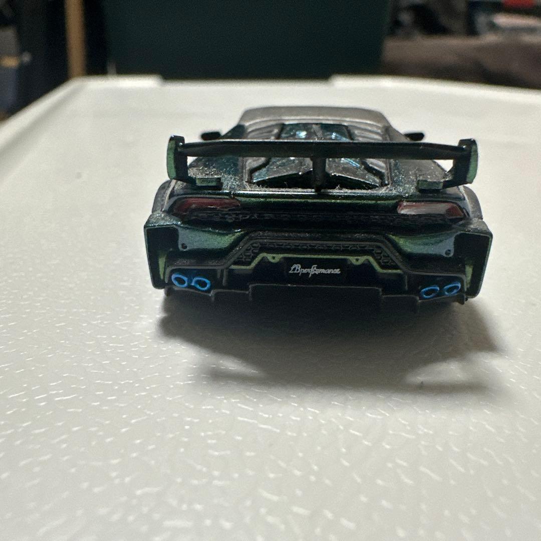 MINI GT LBWK Lamborghini Huracán ターマック