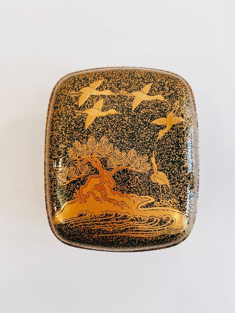 鶴に松ノ絵鈴縁香合　茶道具