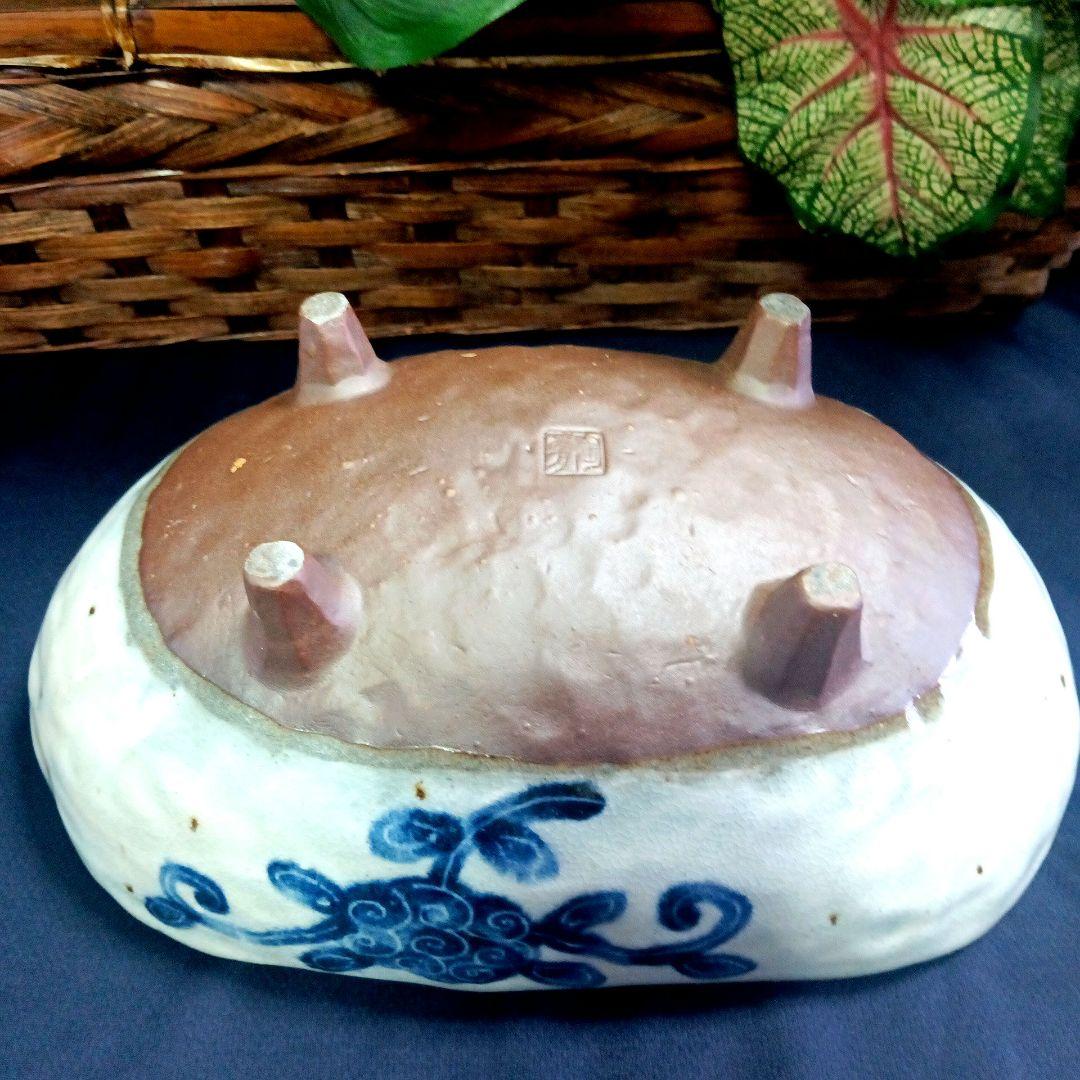 骨董品　古道具　有田焼　古伊万里　唐草模様　染付　脚付き鉢