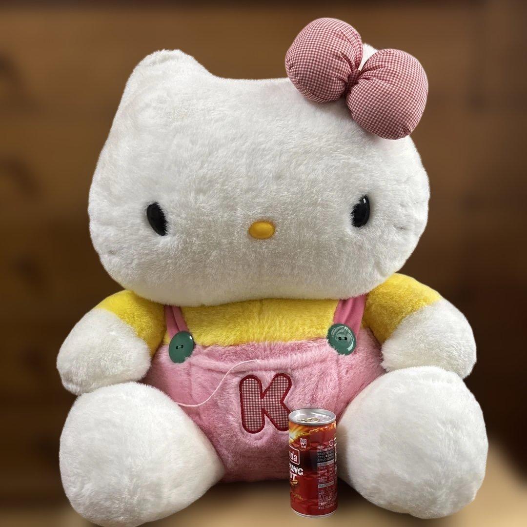 ハローキティ　特大　ぬいぐるみ