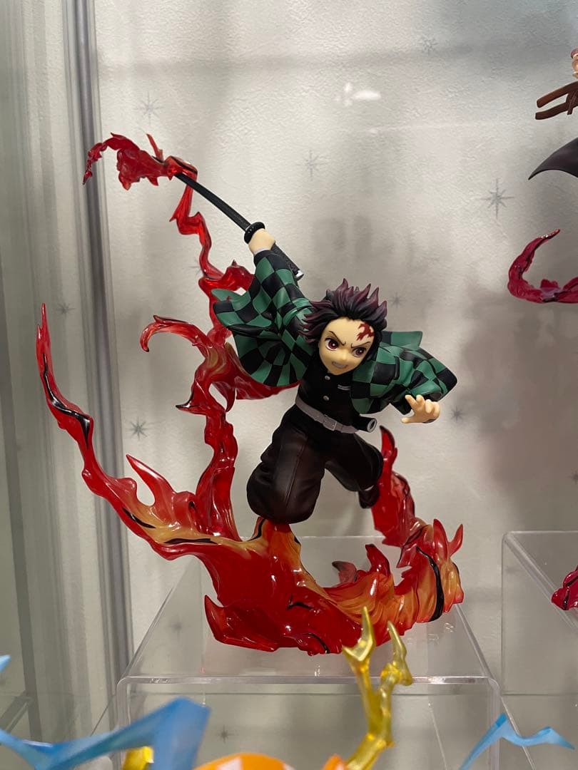 鬼滅の刃 フィギュア フィギュアーツ 竈門炭治郎 禰豆子 我妻善逸 嘴平伊之助