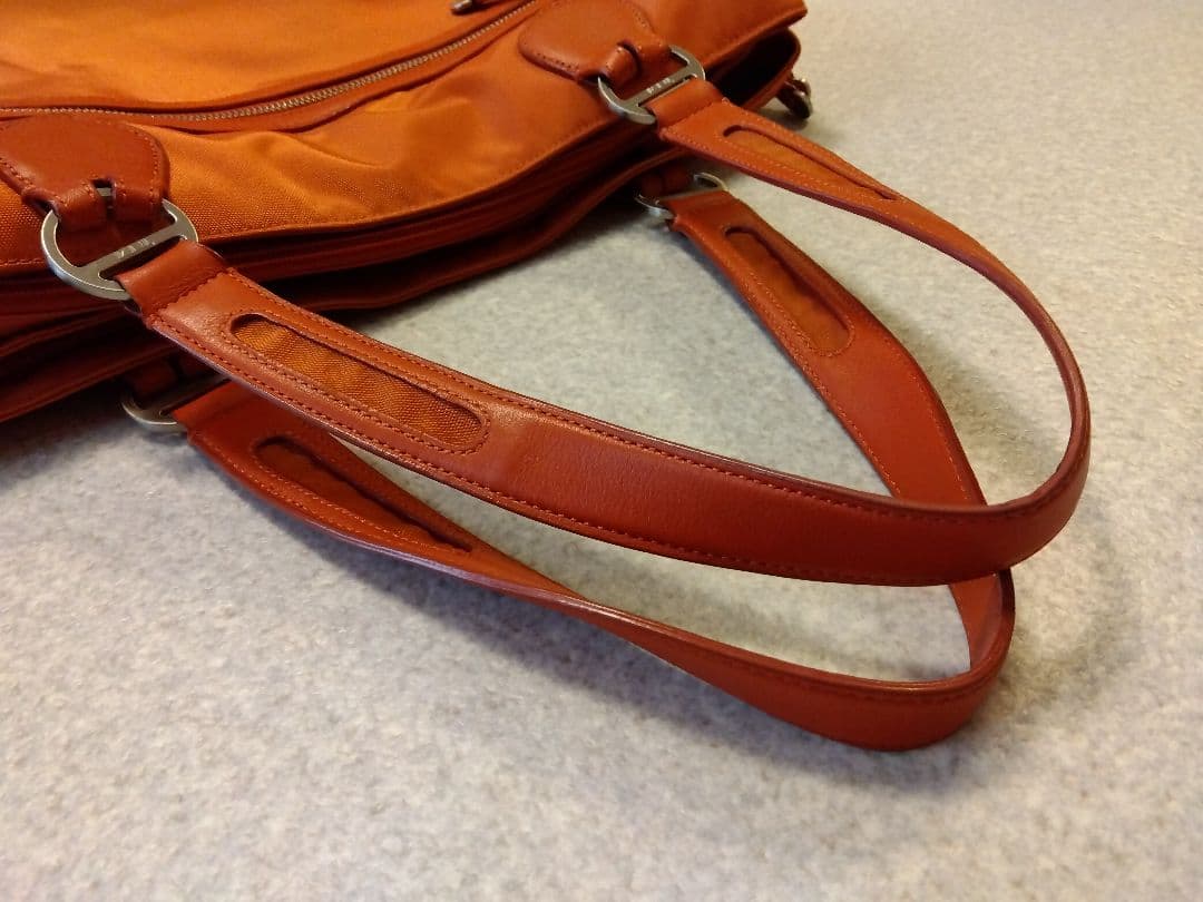 ★TUMI★ボストンバッグ★キャリーバッグの持ち手に通せる