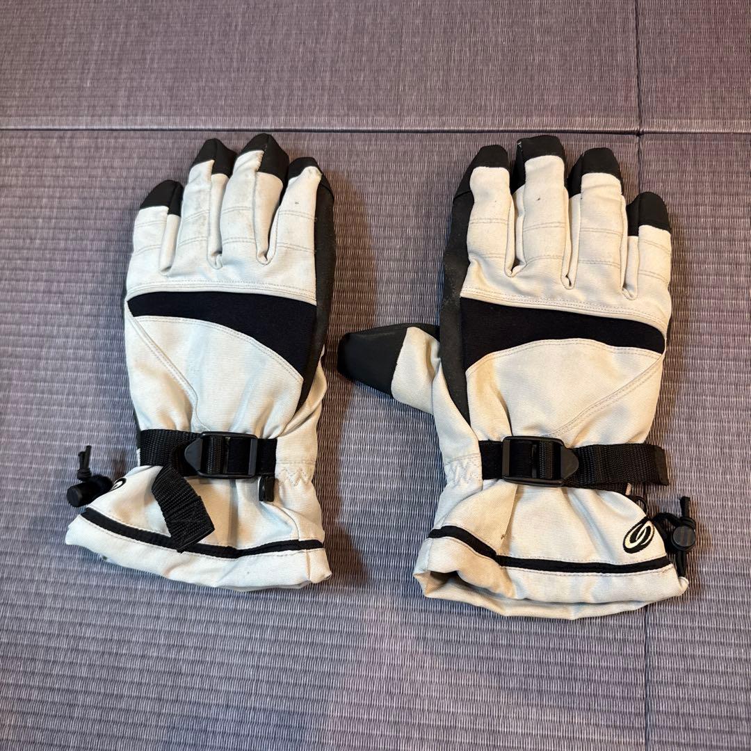 スノーボードウェア　上下セット【グローブ付】