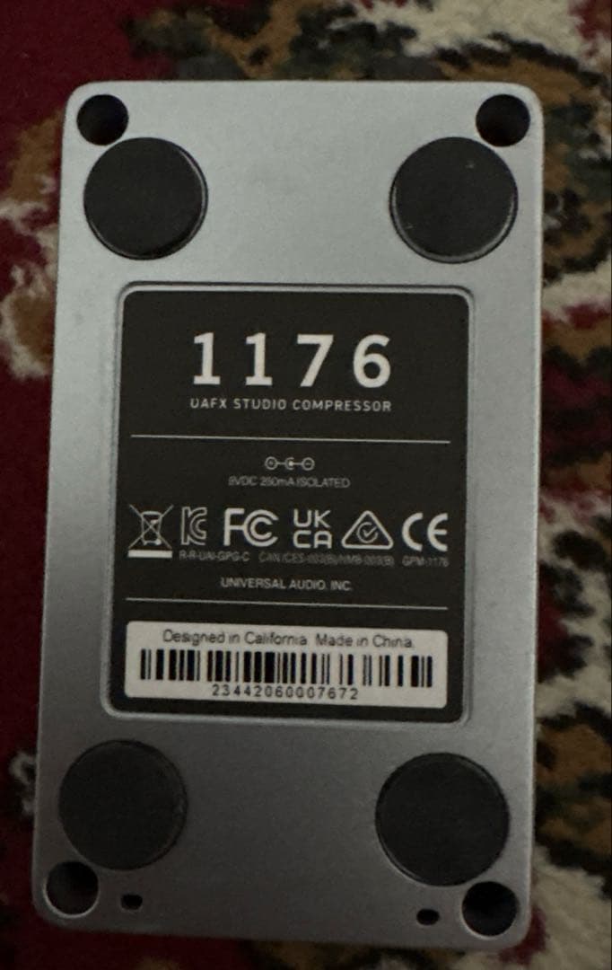 ほぼ新品！　UAFX 1176 スタジオコンプレッサー