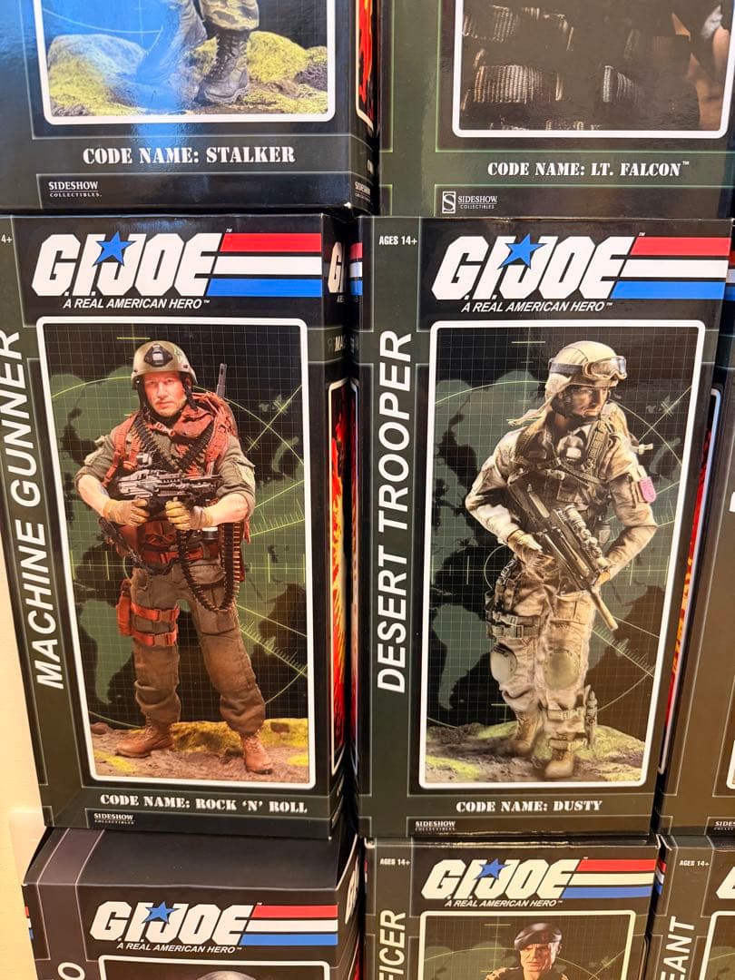 サイドショウ 1/6 コブラ とG.I.ジョー　25体セット + コブラの王座付