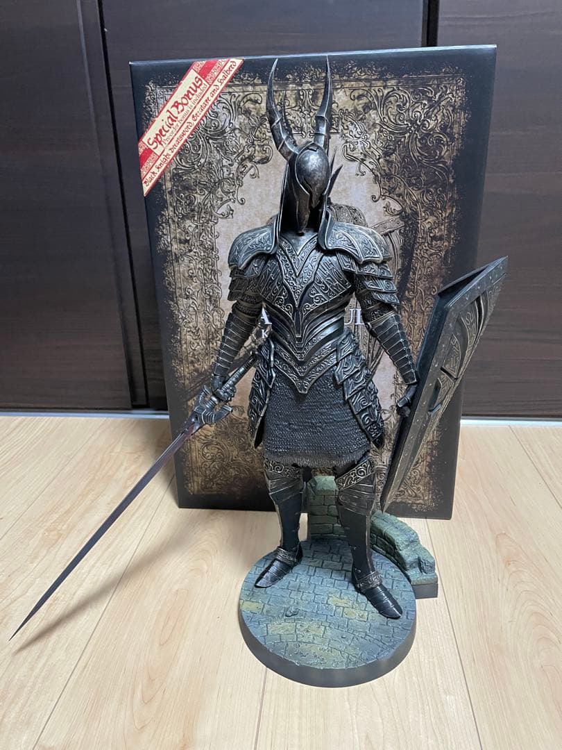 Geccoダークソウル 黒騎士フィギュア