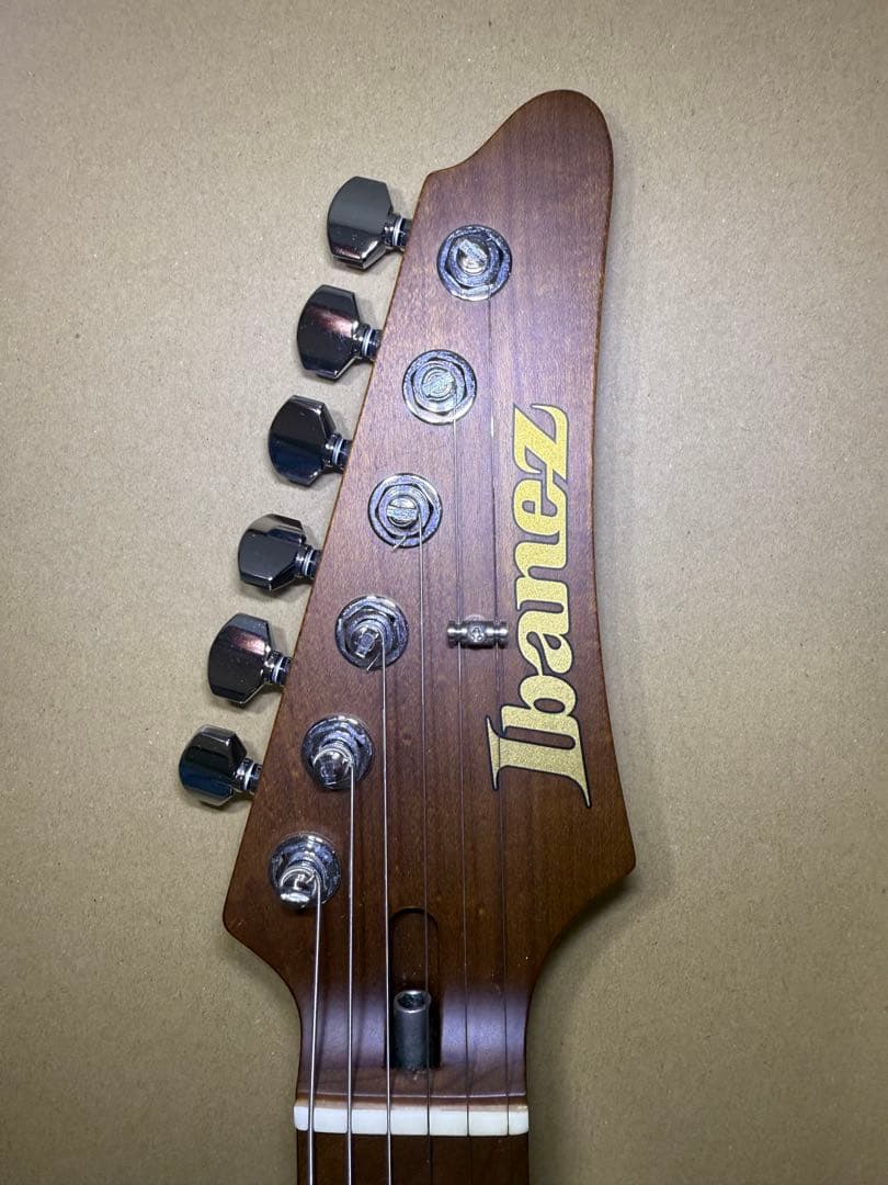 【美品】Ibanez AZ2402 Ice Blue llic＋α