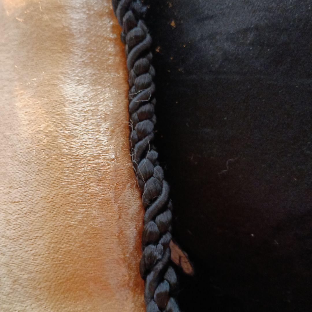 古い素材の小さめクッション　猫とモノグラム2ケセット