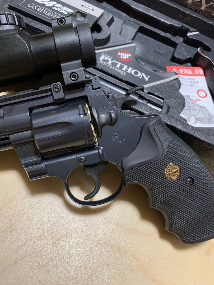 美品　廃盤 マルイ パイソン 6in 後期型 ガスリボルバー24連発
