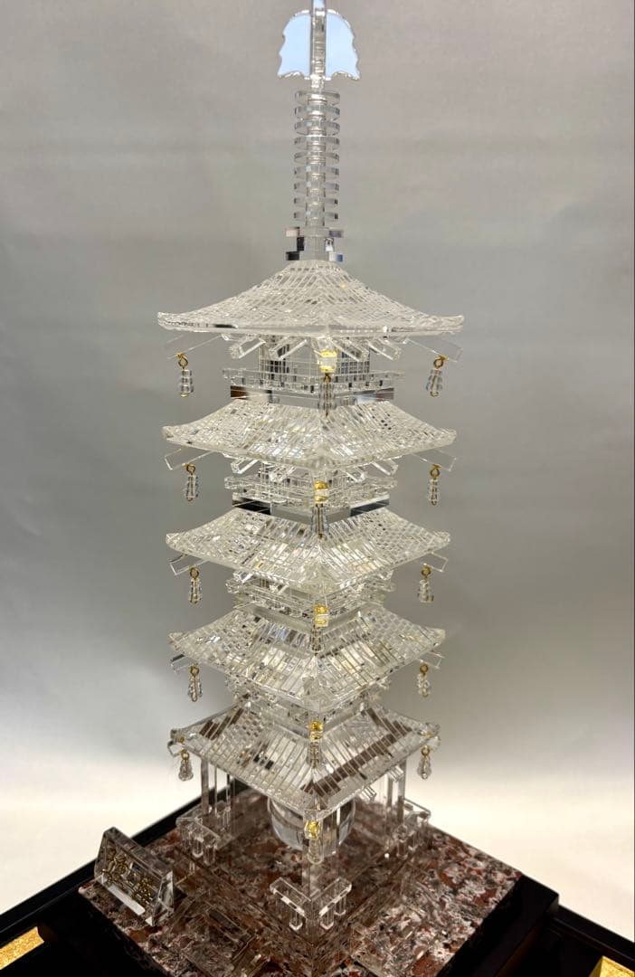 #伝統工芸士 田中保山作 水晶製 『五重塔』　オブジェ　彫刻