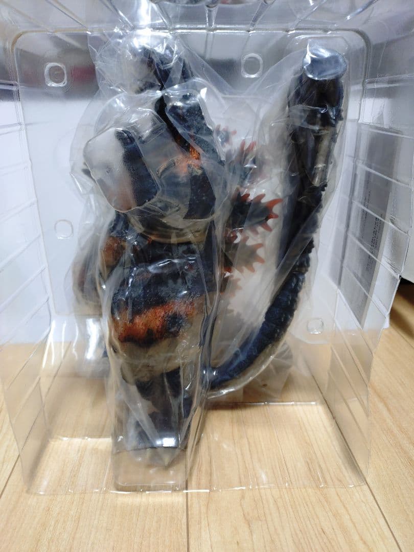 東宝30cmシリーズ 酒井ゆうじ造形コレクション ゴジラ（1995）ラストシーン