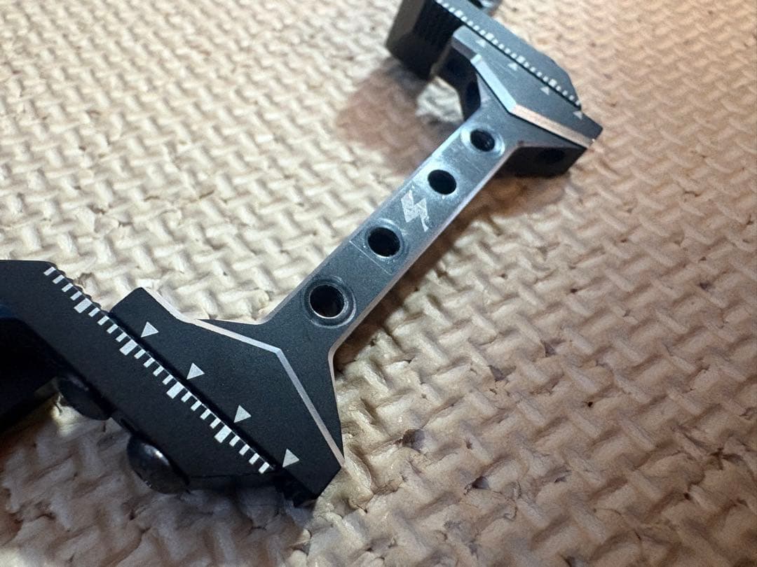 SHIBATA GRKハイトアジャストリアダンパーステー ブラック