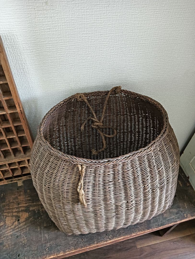 お取置7/16 古手の大きなあけび籠 　古民家　インテリア　古物　あけび籠