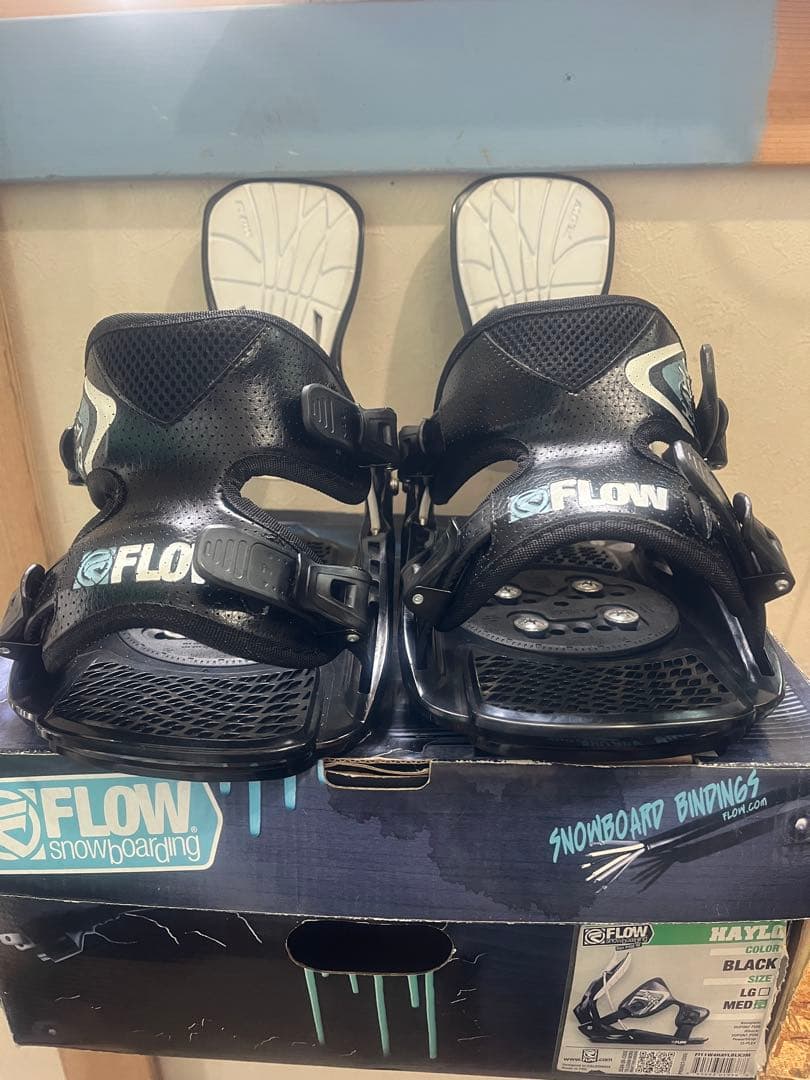 軽量！ワンタッチバイン！FLOW HAYLO 23-26cm Mサイズ